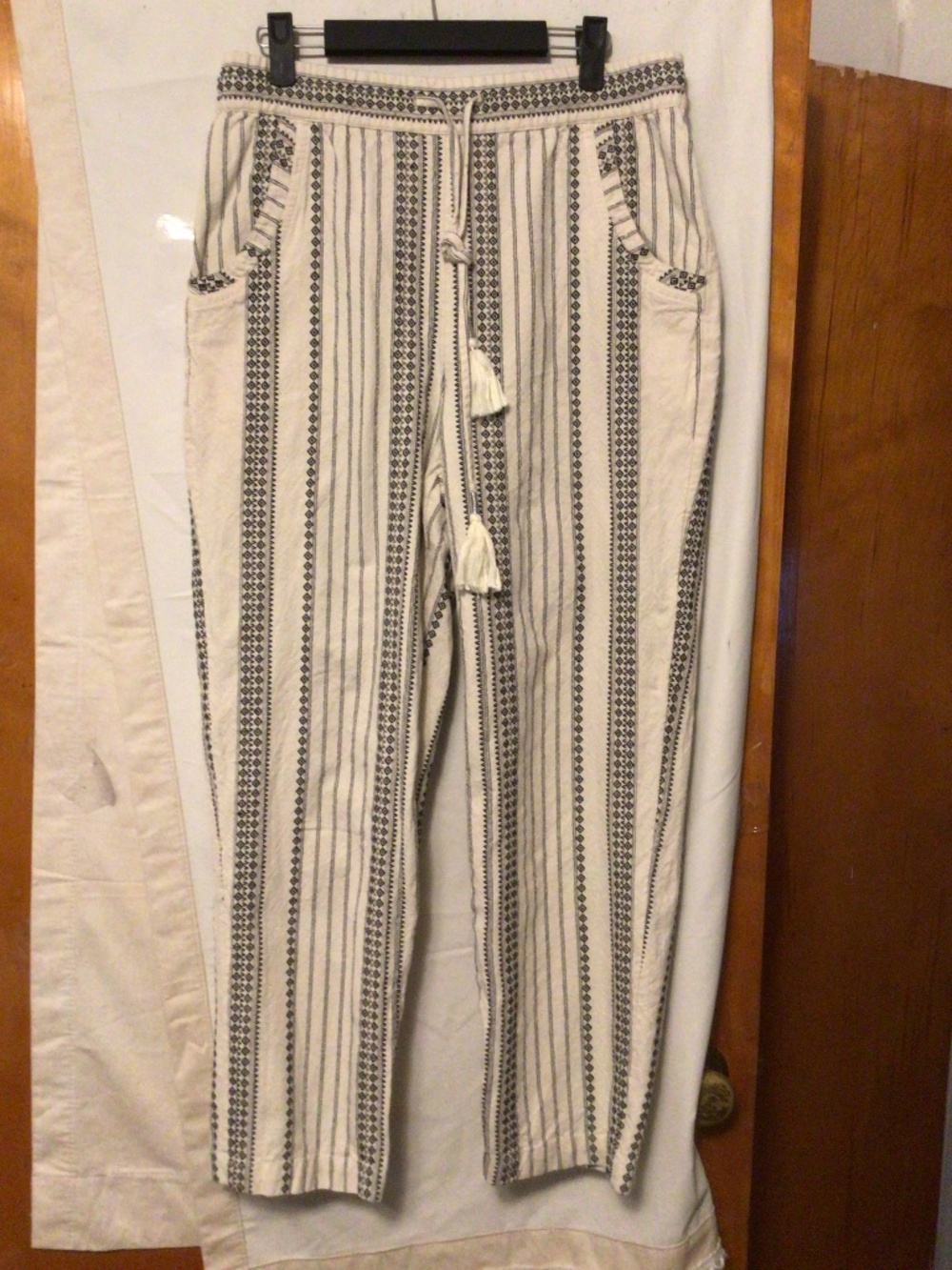 By Anthropologie woven cotton boho pull on pants with  draw string SZ M
